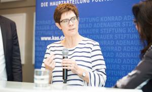 Annegret Kramp-Karrenbauer, Generalsekretärin der CDU