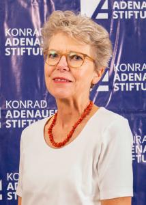 Dr. Annette Schwandner