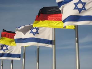 Flaggen DL und Israel