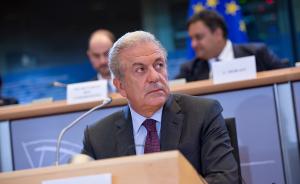 Dimitris Avramopoulos ist seit November 2014 EU-Kommissar für Migration, Inneres und Bürgerschaft. | © European Union 2014 - European Parliament / Flickr / CC BY-NC-ND 2.0