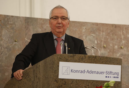 Prof. Klaus Töpfer