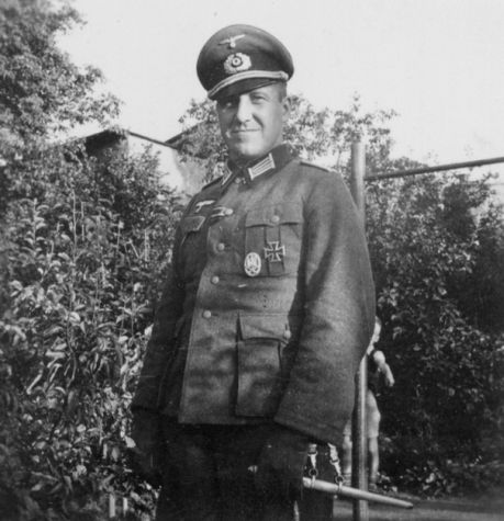 Franz Meyers (1908-2002) Franz Meyers (1908-2002)