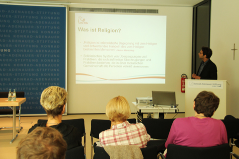 Muslimische Jugendliche in der Schule, Publikum Muslimische Jugendliche in der Schule, Publikum
