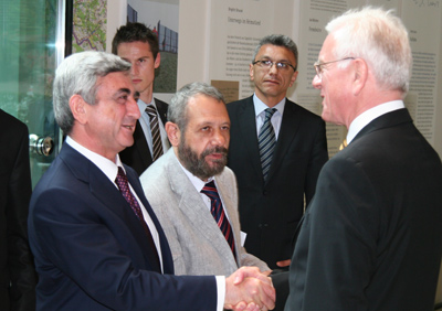 Serzh Sargsyan und Dr. Hans-Gert Pöttering Serzh Sargsyan und Dr. Hans-Gert Pöttering