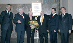 /documents/252038/253255/01.jpg/1fa27211-4524-6212-6323-c8f37767d473