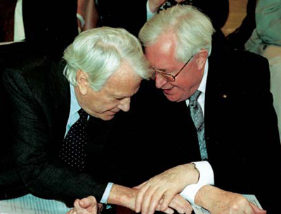 /documents/252038/253255/110609_semprun.jpg/a815002a-ef31-f858-272b-97545b2836d6