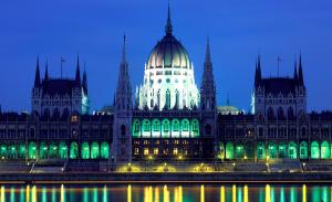 Ungarisches Parlament | Foto: Wikimedia/Ercsaba74