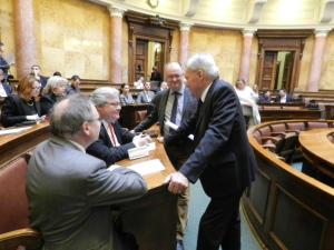 Konferencija 2016 „Green New Deal“ (sleva: Andreas Poltermann, fondacija Heinrich Böll, Reinhard Bütikofer, član evropskog Parlamenta, Norbert Beckmann-Dierkes, fondacija Konrad Adenauer, Heinz Wiese, član nemačkog Parlamenta)