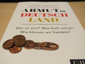Armut in Deutschland, Buch von Georg Cremer