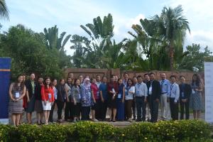 Representatives from DELGOSEA member organizations, international experts, the academe and the KAS Philippines office pose for a group picture.