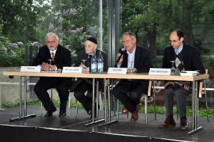 Podiumsdiskussion