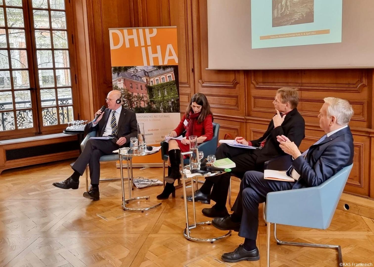 Prof. Norbert Lammert, Corine de France, Thomas Maissen, Jean-Marc Ayrault (links n. rechts)