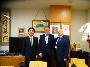 Treffen Prof. Riesenhuber/ Thomas Awe mit Minoru Kiuchi