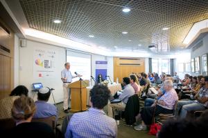 Opening Address: Prof. Rainer Bauböck, European University Institute\r\n\r\n"Refugee Protection and Burden-sharing in the European Union"