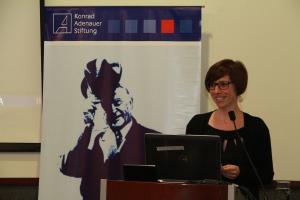 Palabras de bienvenida de la Dra. Bernadette Kalz, Representante en el Perú de la Fundación Konrad Adenauer