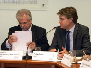 Botschafter Castro Neves und Felix Dane (KAS)
