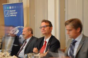 David Pollock, The Washington Institute; Dr. Guenter Krings MdB, Parl. Staatssekretaer beim BMI; Dr. Lars Haensel, Leiter KAS Washington