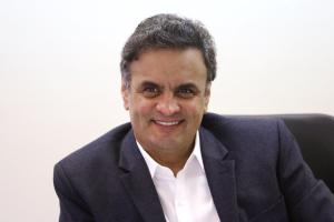 Contender Aécio Neves is considered as the most promising opponent of the incumbent