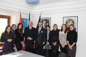 Dr. Hans-Gert Pöttering mit dem Team der KAS in Tunis