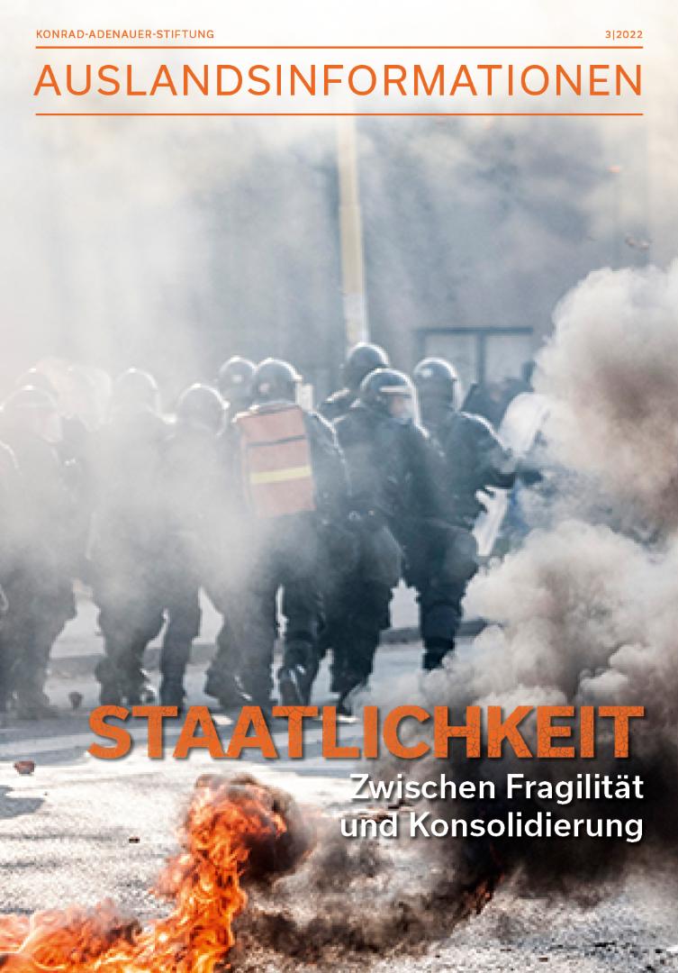 Arbeitslosigkeit und politischer Stillstand führten im bosnischen Tuzla im Februar 2014 zu Ausschreitungen bei Demonstrationen.