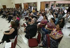 Foro participación pueblos indígenas (Víctor Hugo Cárdenas, 11 julio)