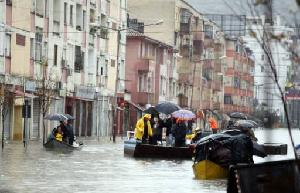 Überschwemmungen in Shkodra, Zentrum von Nordalbanien, 2010
