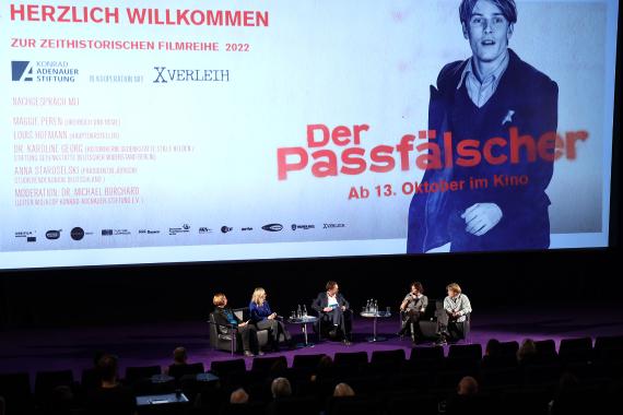 Zum dritten Mal fand die Zeithistorische Filmreihe im Kino in der Kulturbrauerei in Berlin statt.