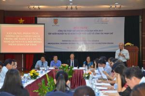 Mr. Dam Quang Ngoc delivered presentation