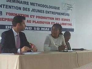 Leiter des KAS-Büros DR Kongo, Gregor Jaecke, im Gespräch mit Pascaline Zamuda, CREEIJ