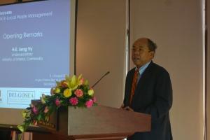 H.E. Leng Vy of Cambodia giving his opening remarks