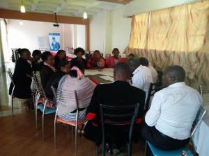 Die Hauptintention des Workshops war die Identifikation der größten sozialen, wirtschaftlichen und politischen Herausforderungen, mit denen sich die junge Generation in Kajiado County konfrontiert sieht.