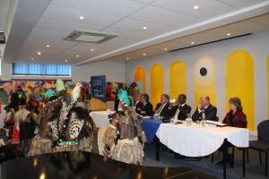 Performance von Teilnehmern aus KZN in Anwesenheit des Zulu-Prinzen