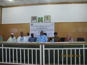 Hochrangige Gäste bei der Bürgerversammlung am 17. März 2016 in Kaduna.