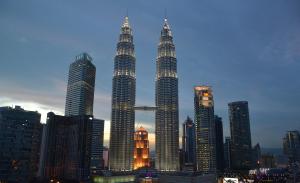 Petronas Twin Towers in Kuala Lumpur, Malaysia | Photo: Simon Sees / Flickr / CC BY 2.0