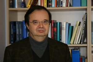 Prof. Dr. Walter Schmitz