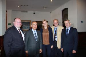 Holger Haibach, director Fundación Konrad Adenauer - Oficina Chile, Felipe Calderón Hinojosa, ex presidente de México, Kathrin Schneider, Jorge Dell’Oro y Manfred Steffen