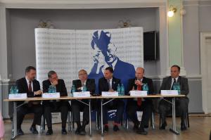 Podiumsdiskussion