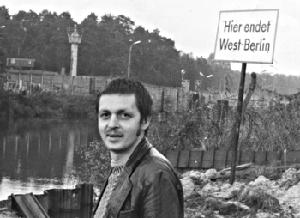 Hartmut Richter nach der Haftentlassung am Teltowkanal 1980