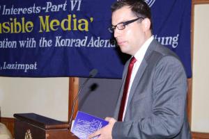 Seminar on "Seeking Free and Responsible Media"