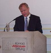 Luncheon-Roundtable mit Kommissar Olli Rehn