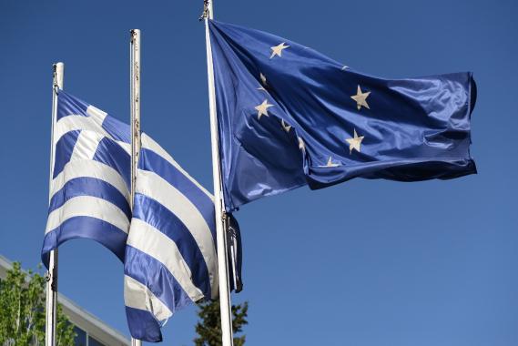 Europa und Griechenland Flagge