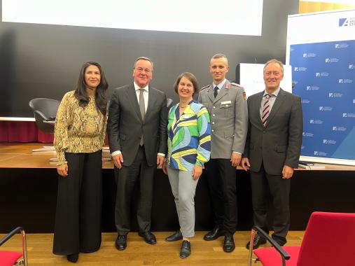 Serap Güler, Boris Pistorius, Dr. Ulrike Hospes, Marcel Bohnert, Michael Krons