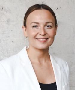 Magda Falkner_Portrait