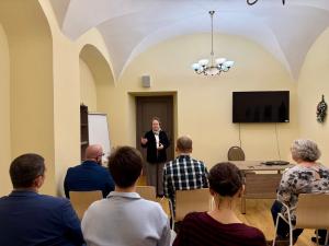 Gabriele Baumann delivers a welcome speech