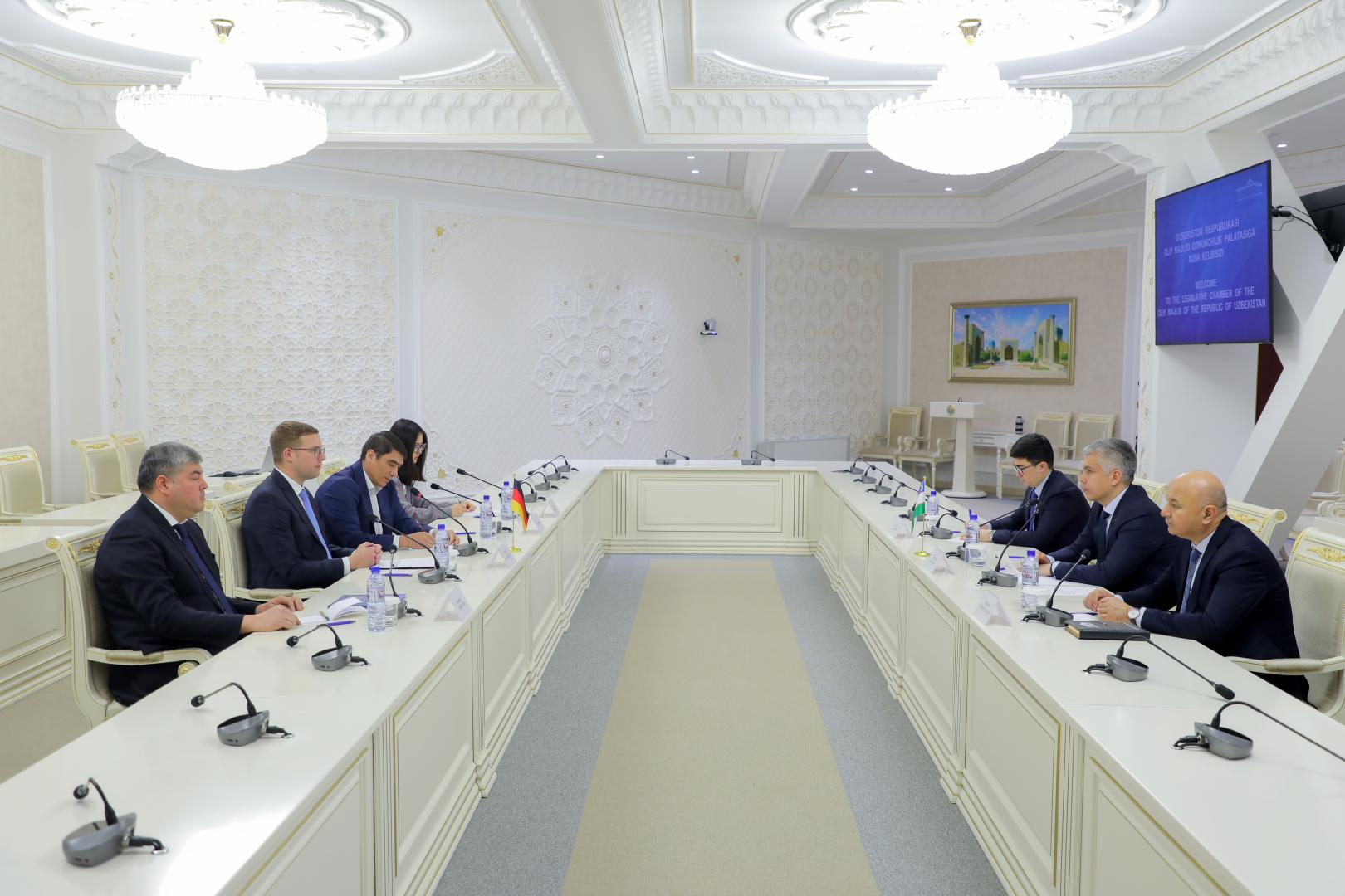 Dialog in Taschkent_Neue Dynamik für parlamentarische Reformen und regionale Kooperation