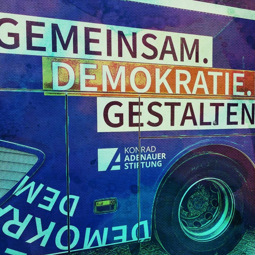 Demokratiebus