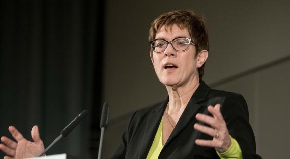 Annegret Kramp-Karrenbauers Keynote zum Thema Frauen in der Politik