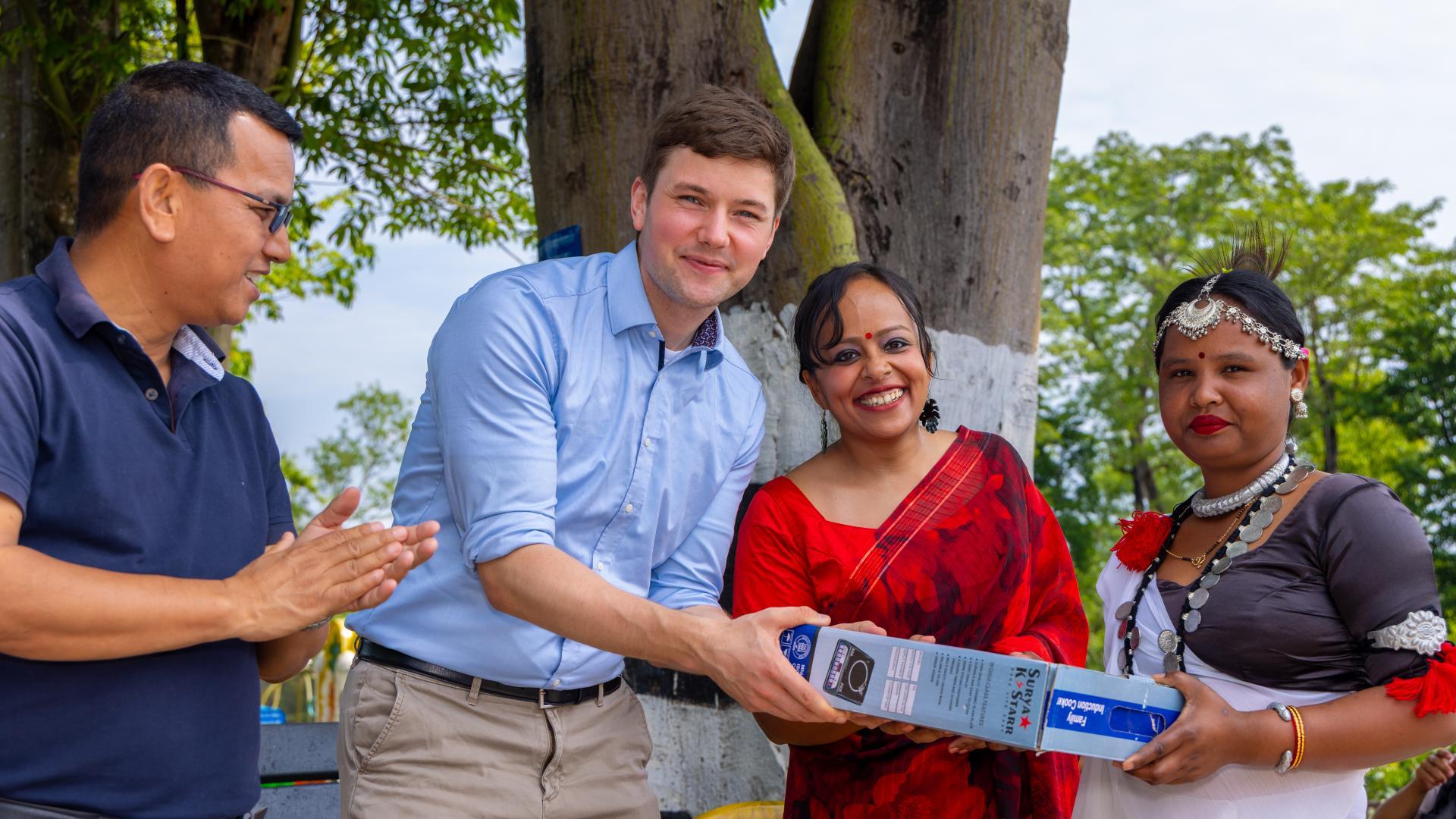 Engaging Local Volunteer News.1