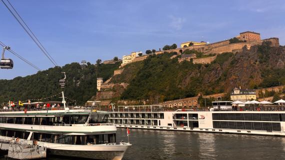 Ein Blick auf den Rhein und Ehrenbreitstein