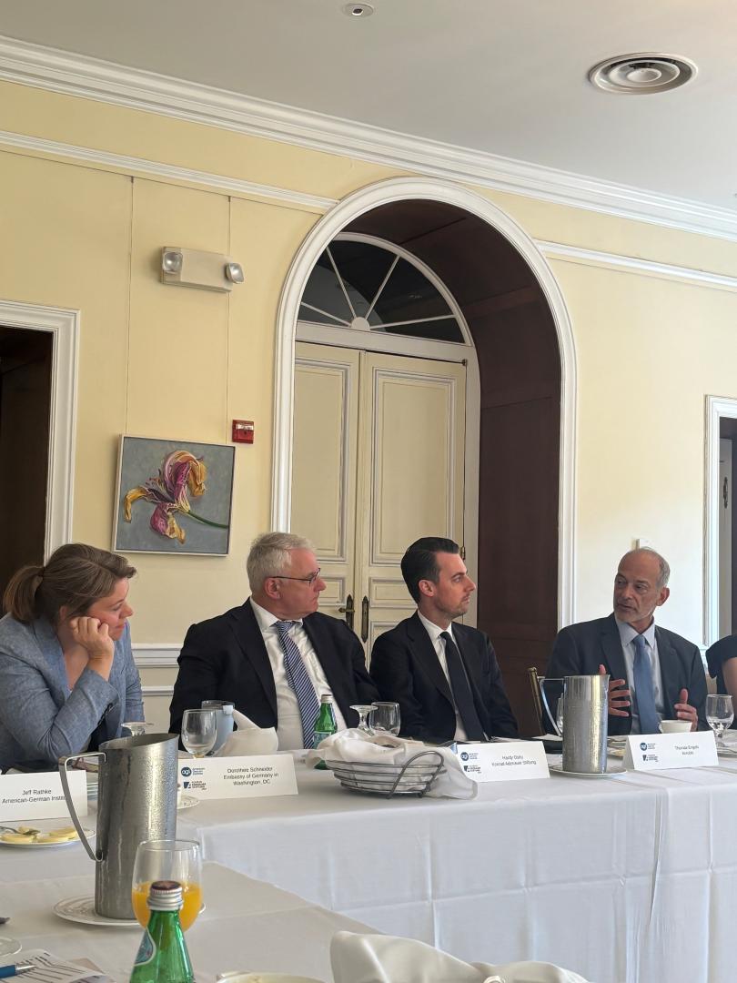 Trade Week head table